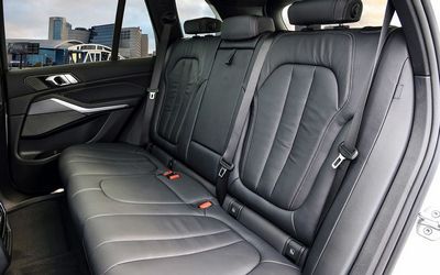 Второй ряд BMW X5