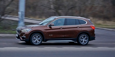 Второе поколение BMW X1