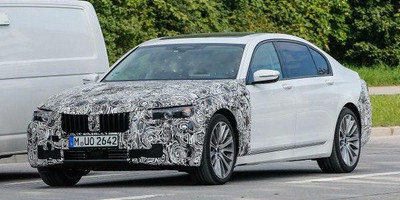 BMW 7-Series готовится к очередному обновлению