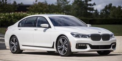 Новое поколение BMW 7
