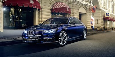 Новая модификация BMW 740Li xDrive