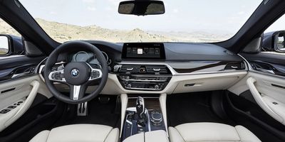 Интерьер BMW 5