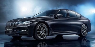 Спецверсия BMW 7 Black Fire Edition