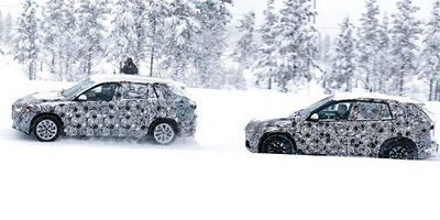 Второе поколение кроссоверов BMW X1 2015 на зимних дорожных тестах