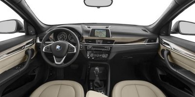 Интерьер BMW X1