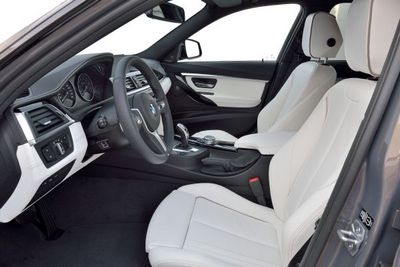 Салон BMW 3 стал эргономичнее