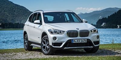 Компакт-кроссовер BMW X1
