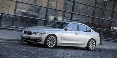 Рестайлинговый седан BMW 3-Series